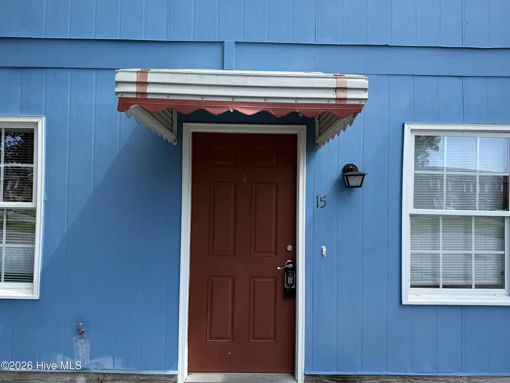3810 Symi Circle Morehead City NC 28557