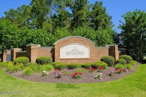 120 Colleton Circle Edenton NC 27932