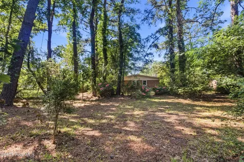 1904 Chestnut Avenue New Bern NC 28562
