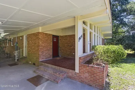 1904 Chestnut Avenue New Bern NC 28562