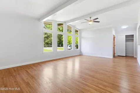 1904 Chestnut Avenue New Bern NC 28562