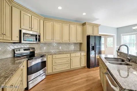 3185 Wexford Way Southport NC 28461