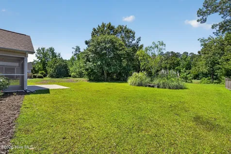 512 Azalea Drive Hampstead NC 28443