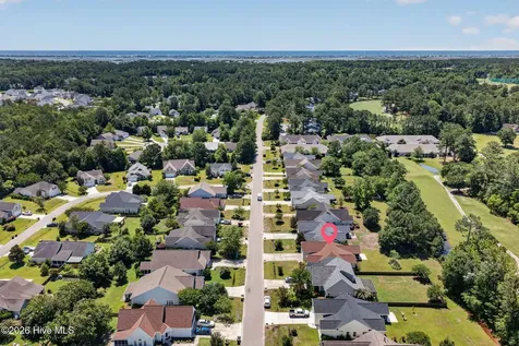 512 Azalea Drive Hampstead NC 28443