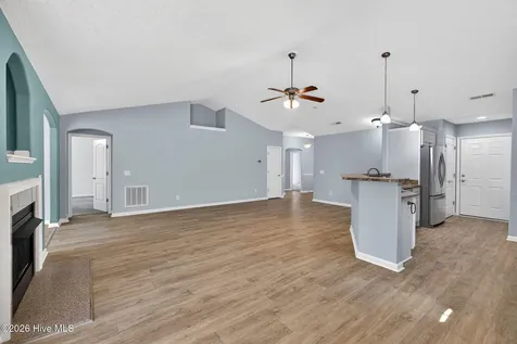 512 Azalea Drive Hampstead NC 28443
