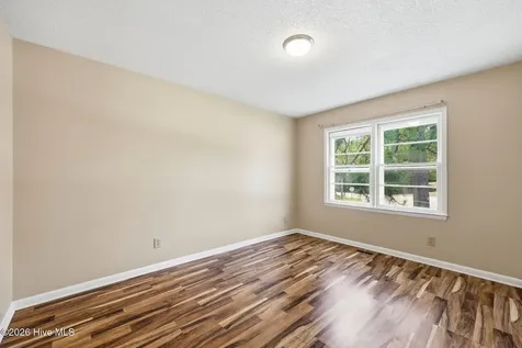5914 Ormskirk Drive Fayetteville NC 28304