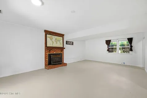 5914 Ormskirk Drive Fayetteville NC 28304