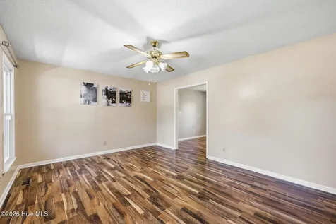 5914 Ormskirk Drive Fayetteville NC 28304