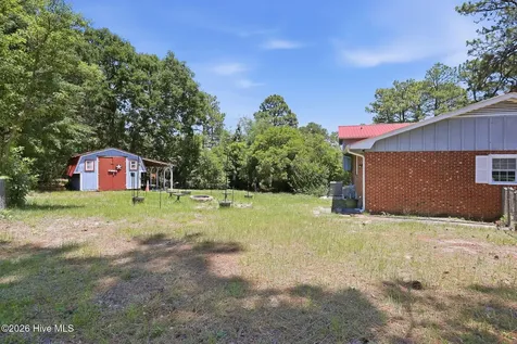 5914 Ormskirk Drive Fayetteville NC 28304