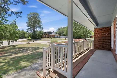 5914 Ormskirk Drive Fayetteville NC 28304