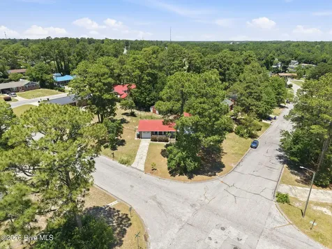 5914 Ormskirk Drive Fayetteville NC 28304