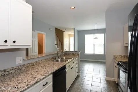 5813 Wrightsville Avenue Wilmington NC 28403