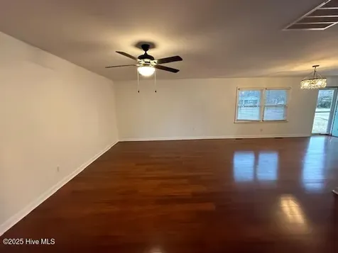 2008 Thompson Drive Newport NC 28570
