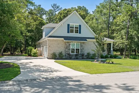 611 Grovewood Lane SE Bolivia NC 28422