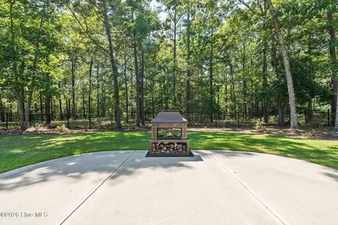 611 Grovewood Lane SE Bolivia NC 28422