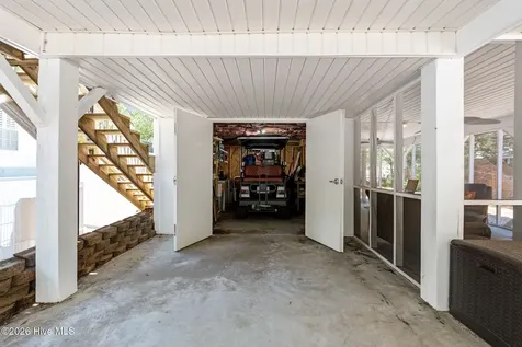169 NW 3rd Street Oak Island NC 28465
