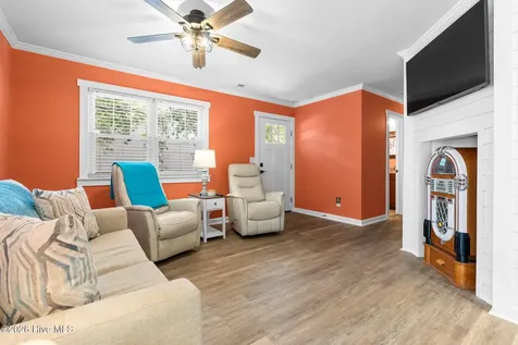 169 NW 3rd Street Oak Island NC 28465