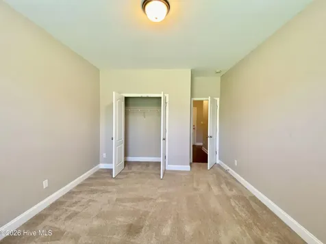 159 River Winding Road Jacksonville NC 28540