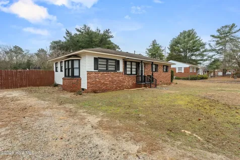 602 Fourth Street Hamlet NC 28345