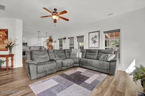 8132 Saltcedar Drive Wilmington NC 28411