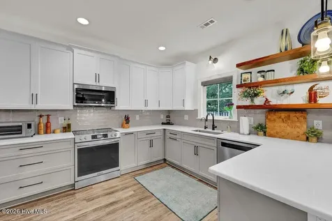 8132 Saltcedar Drive Wilmington NC 28411