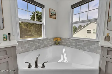 8132 Saltcedar Drive Wilmington NC 28411