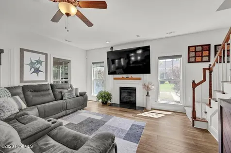 8132 Saltcedar Drive Wilmington NC 28411