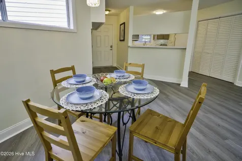 700 W 1st Street Kill Devil Hills NC 27948