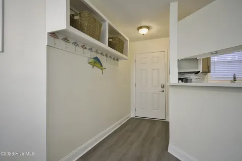 700 W 1st Street Kill Devil Hills NC 27948