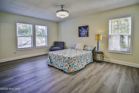 700 W 1st Street Kill Devil Hills NC 27948