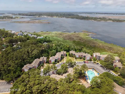 700 W 1st Street Kill Devil Hills NC 27948