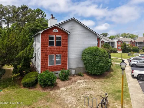 700 W 1st Street Kill Devil Hills NC 27948