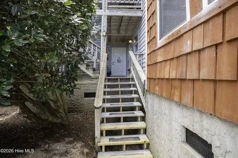 700 W 1st Street Kill Devil Hills NC 27948