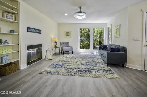 700 W 1st Street Kill Devil Hills NC 27948