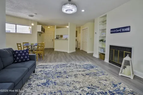 700 W 1st Street Kill Devil Hills NC 27948