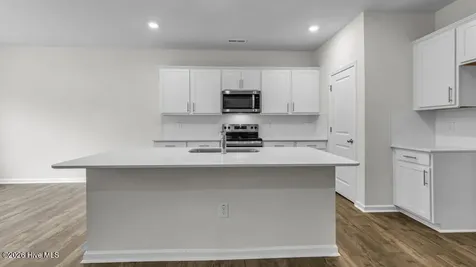 1102 Shoreline Drive Vass NC 28394