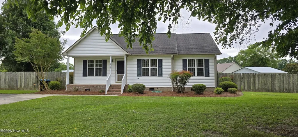 1705 Crawfords Pointe Drive Greenville NC 27834