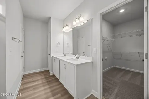 9125 Carly Lane Leland NC 28451