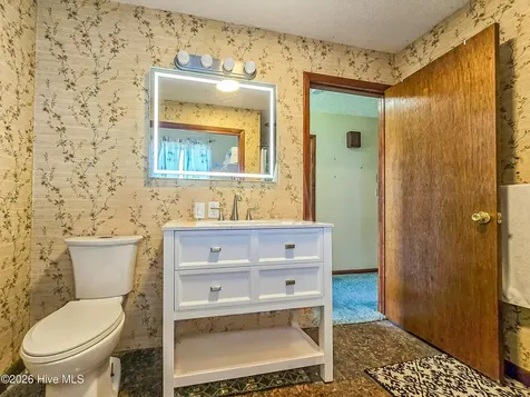 614 Surfside Drive Edenton NC 27932