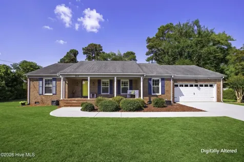 3820 Sweetbriar Road Wilmington NC 28403