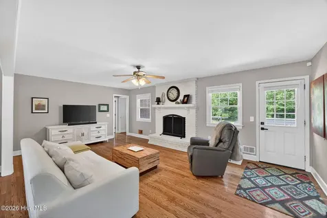3820 Sweetbriar Road Wilmington NC 28403