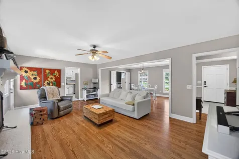 3820 Sweetbriar Road Wilmington NC 28403