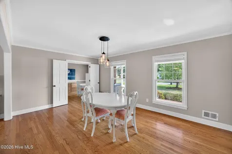 3820 Sweetbriar Road Wilmington NC 28403
