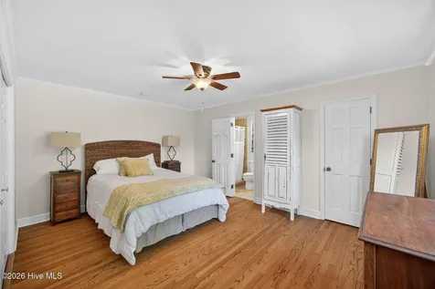 3820 Sweetbriar Road Wilmington NC 28403
