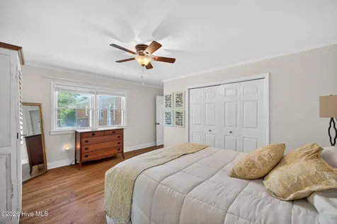 3820 Sweetbriar Road Wilmington NC 28403