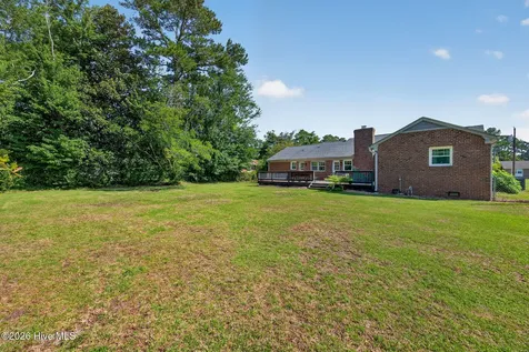 3820 Sweetbriar Road Wilmington NC 28403