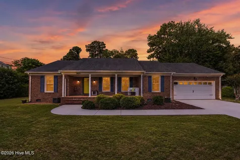 3820 Sweetbriar Road Wilmington NC 28403