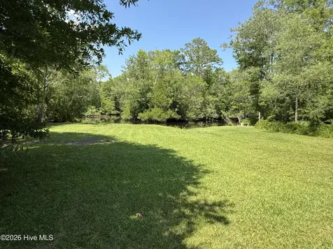 196 Pattie Lane Maysville NC 28555