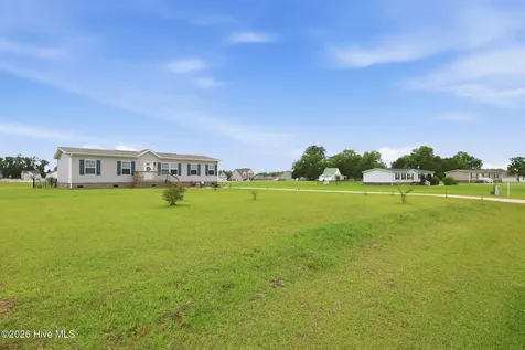 203 Magnolia Drive Stella NC 28582