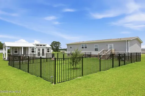 203 Magnolia Drive Stella NC 28582